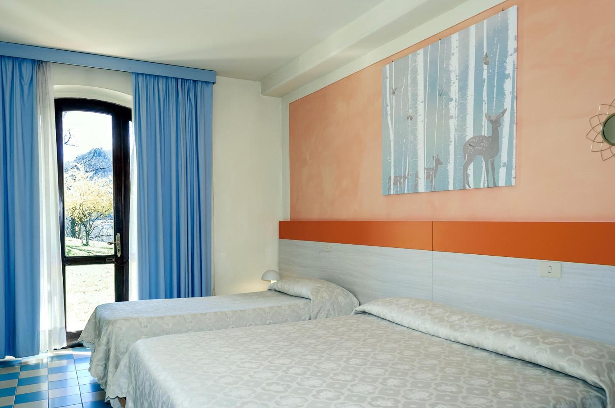 Hotel The Marquee Castelnuovo di Garfagnana Buitenkant foto